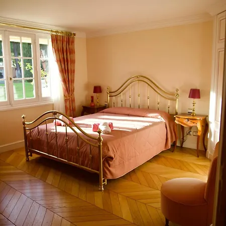 Vue Mer-piscine-jacuzzi-billard-homecinema 4*